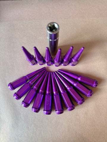 12MM X 1.5 CANDY PURPLE SPIKED LUGNUT SET OF 16 WITH KEY (G4)
